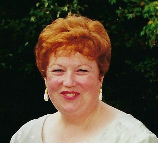 Carol McKINNON