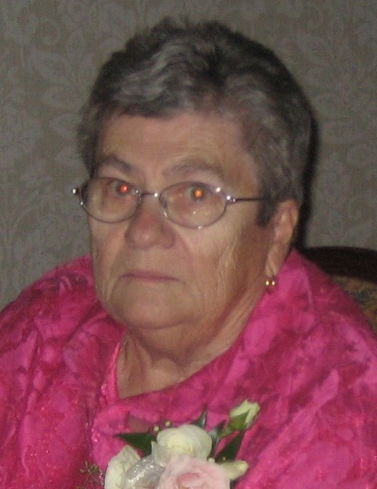 Betty CONNER